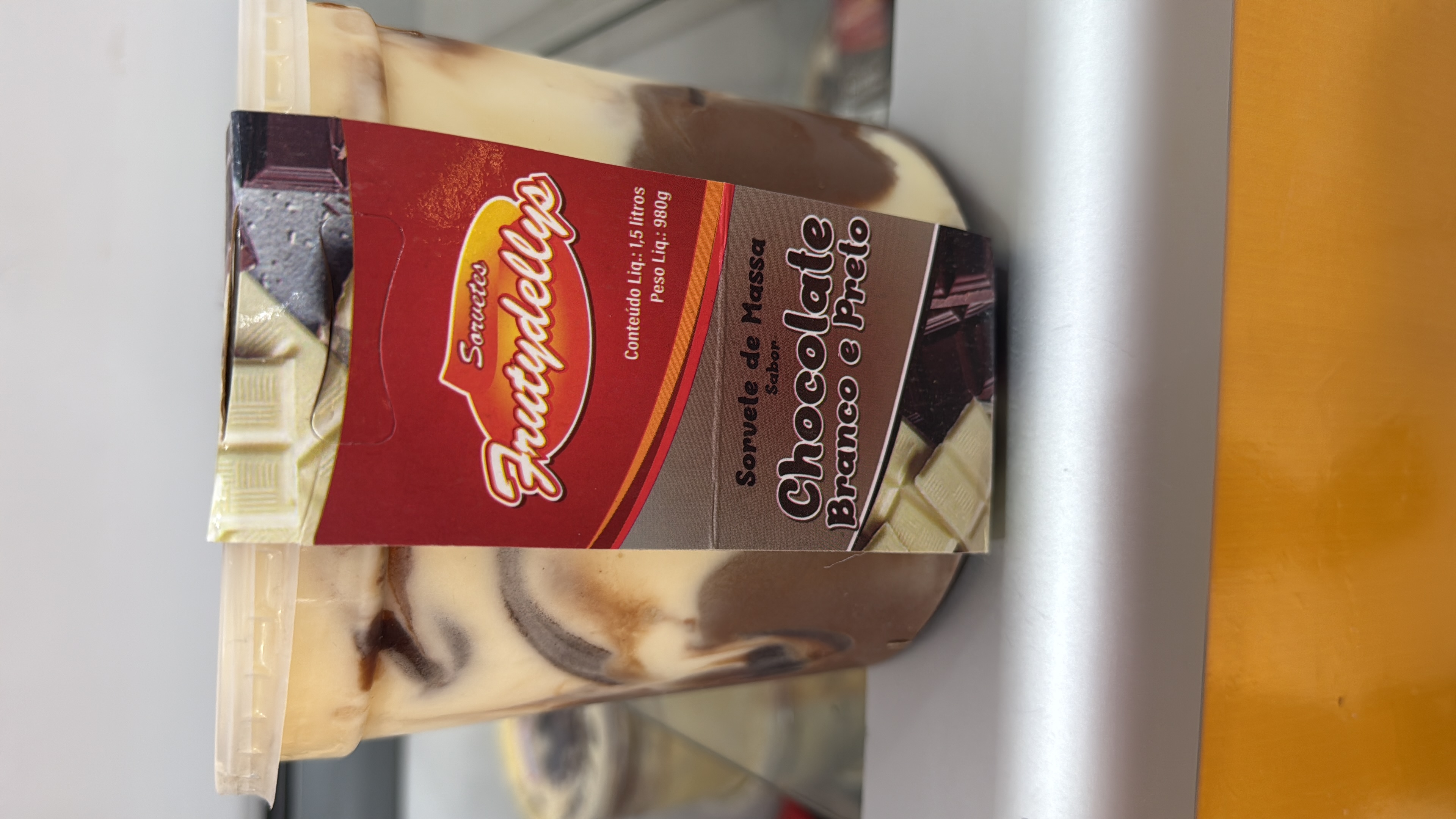 Kinder ovo  1,5 litros 