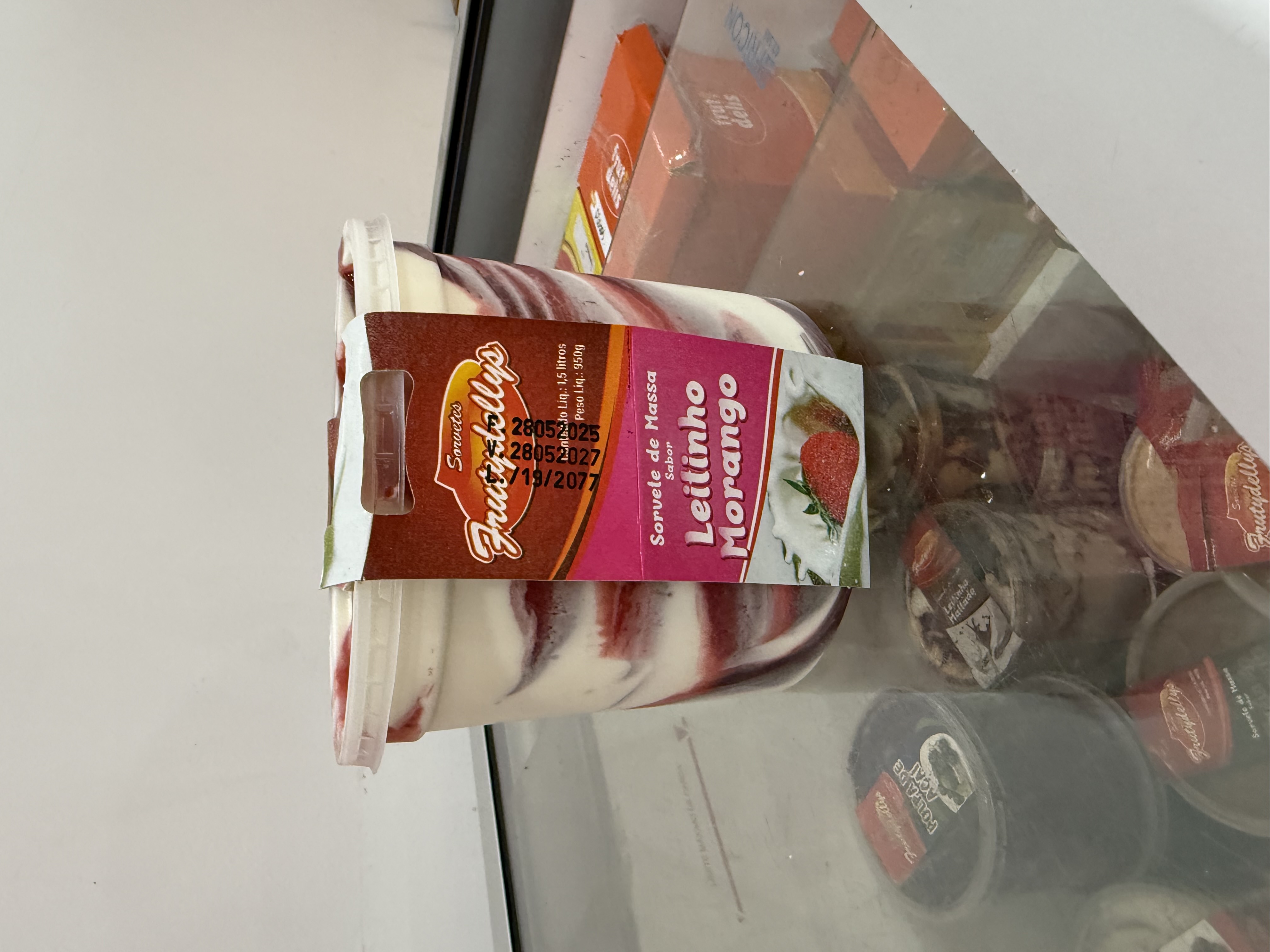 Ninho morango  1,5 litros 